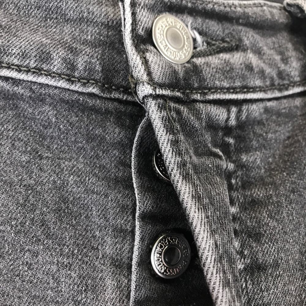 Levi's Wedgie Skinny Faded Black High Rise Button Fly Crop Denim Jeans Size 32 - Picture 5 of 14